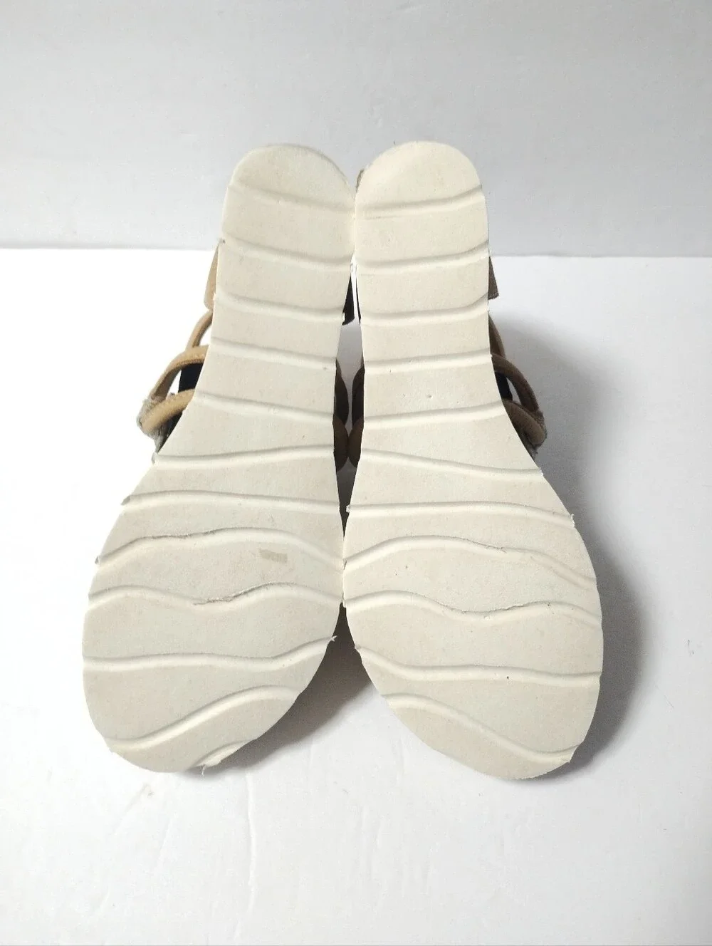 Diba True Green Clover Cushioned Low Wedge Sandal Tan